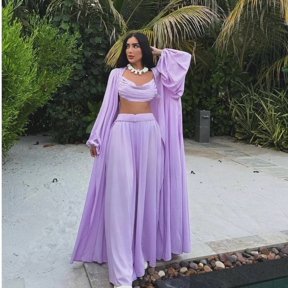 NWT $426 Erika Pena Avana Wide Leg Pants Sz S/M and Matching Jacket Sz OS Lilac - Picture 1 of 1